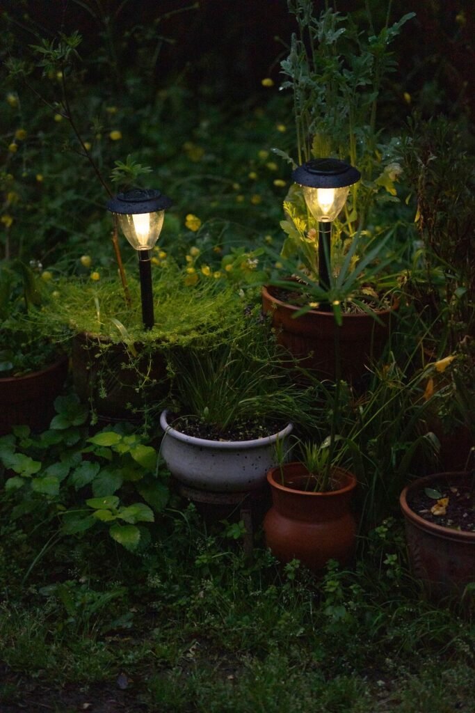 Foco solar inteligente para jardín: guía y cómo elegir bien