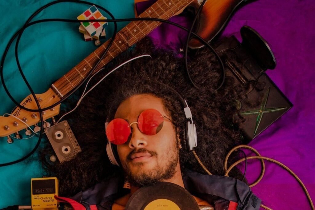 Cómo añadir música a Alexa: Spotify, Amazon Music y YouTube 2026